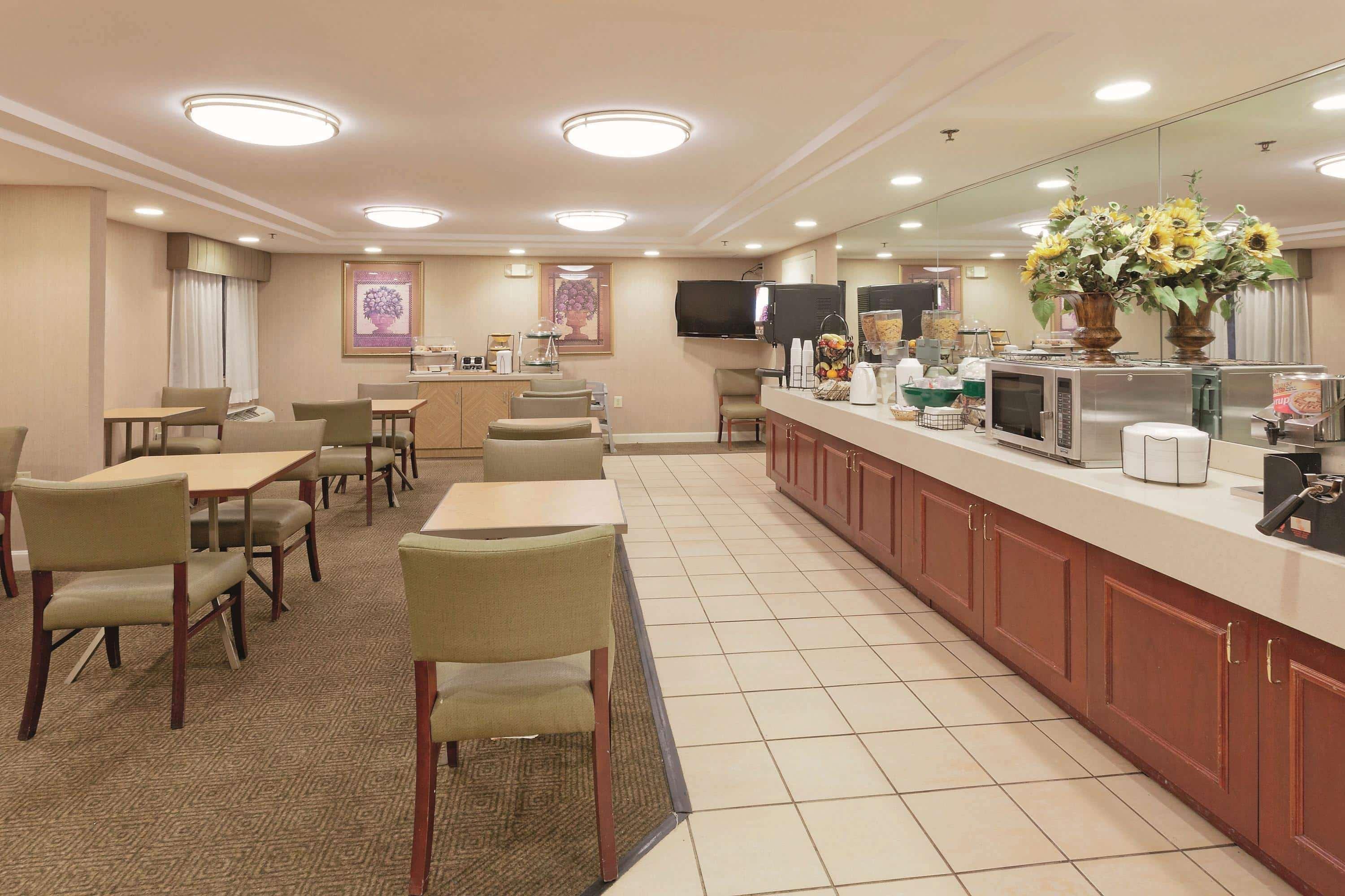 La Quinta By Wyndham Warwick Providence Airport Hotel Luaran gambar